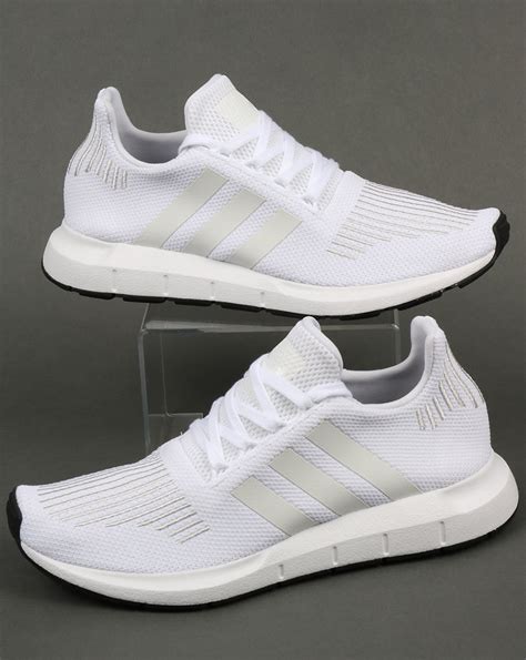 adidas swift run trainers